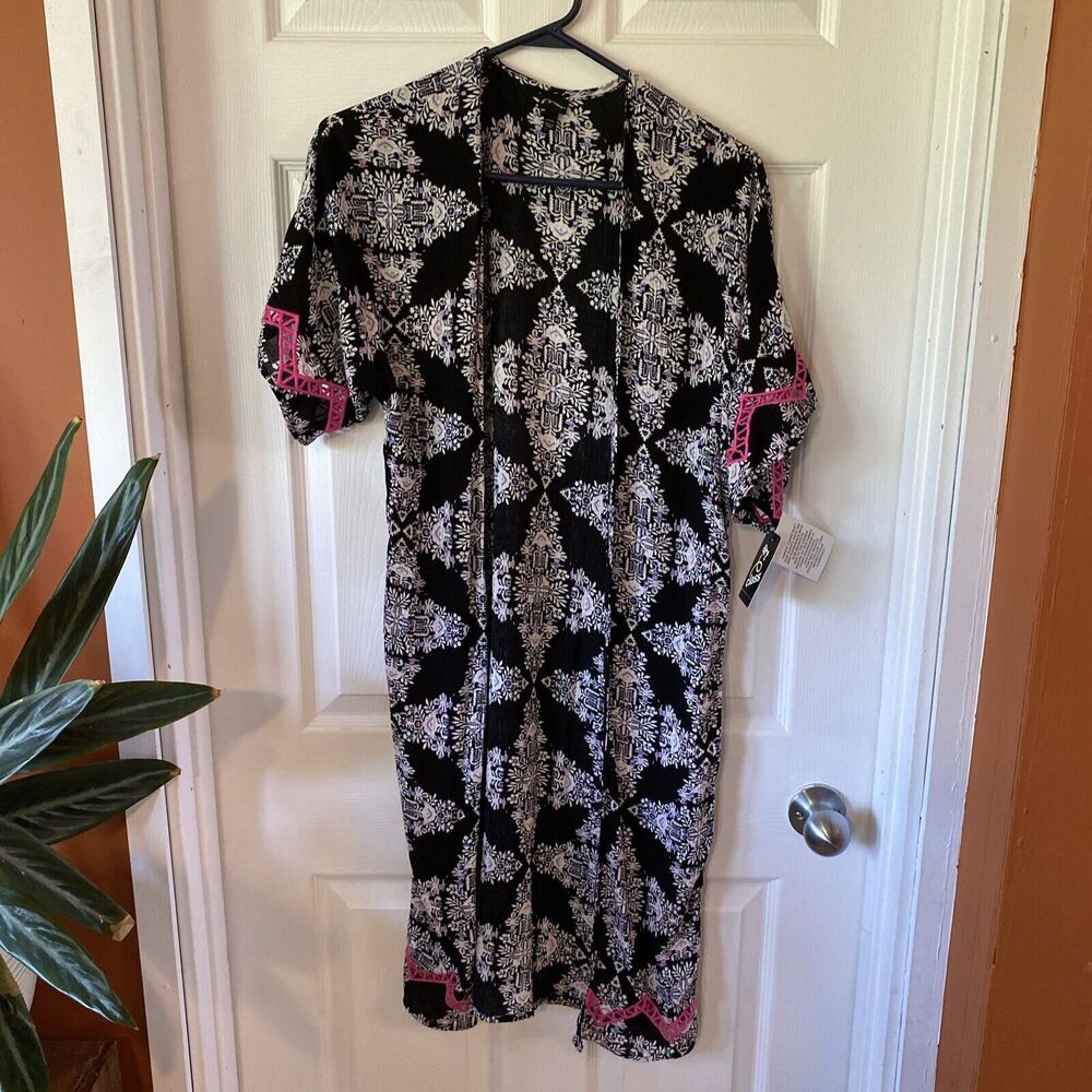 Art Class Beach Cover Up Women’s L Large 10-12 Black Floral Open Front Sheer